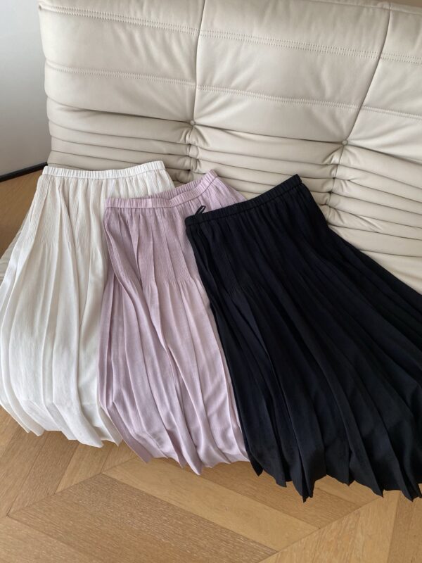 French romantic pleated midi skirt
