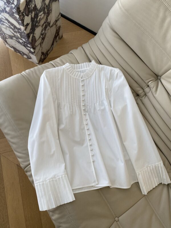 Pleated shirt