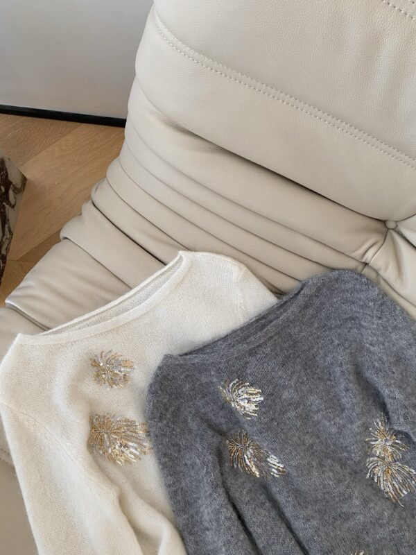 Cashmere heavy-duty cherry blossom sequin knit sweater